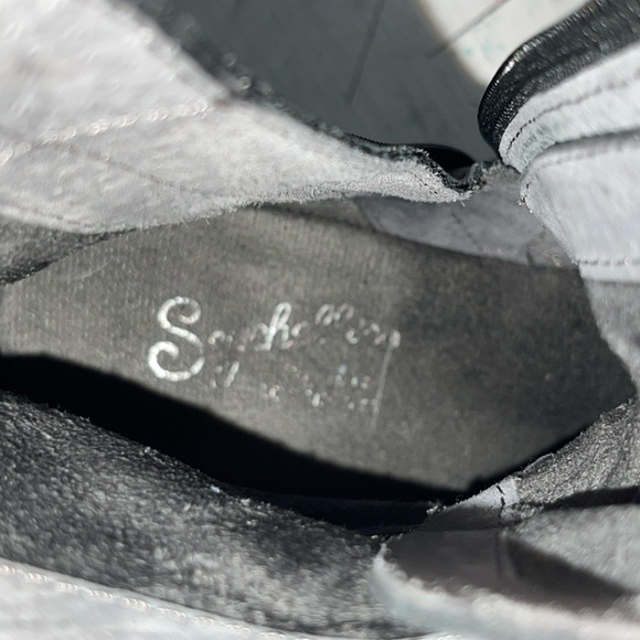 Seychelles black leather healed boot. Size: 7 excellent condition - Picture 2 of 12